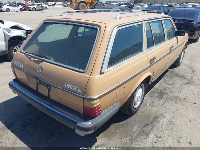 Mercedes-Benz 300