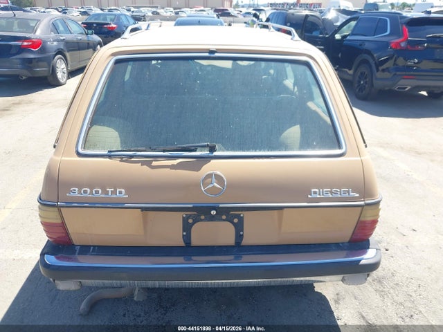 Mercedes-Benz 300