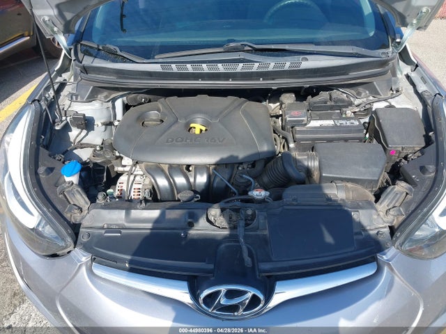 Hyundai ELANTRA Se