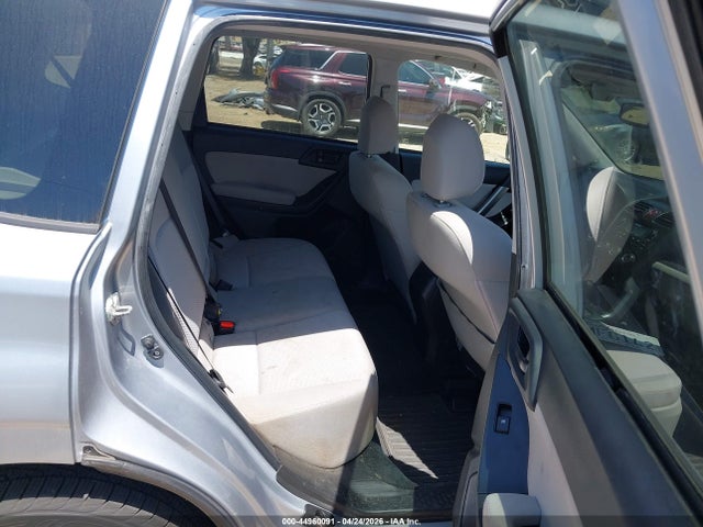 Subaru Forester 2.5i Premium