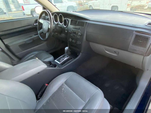 Dodge Magnum Se