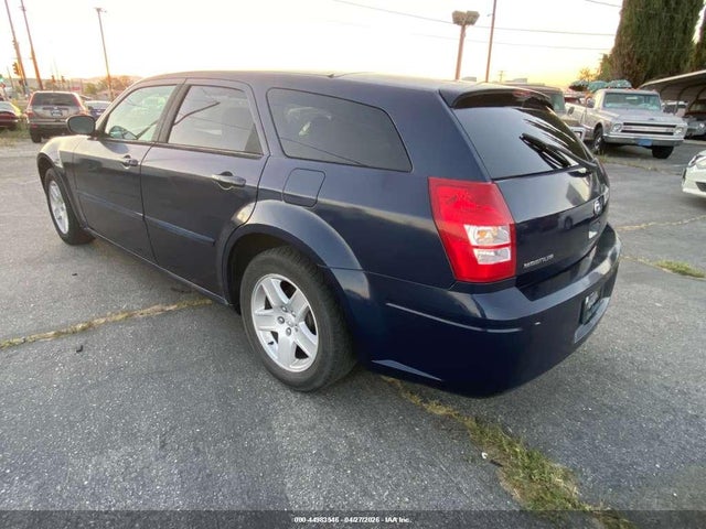 Dodge Magnum Se
