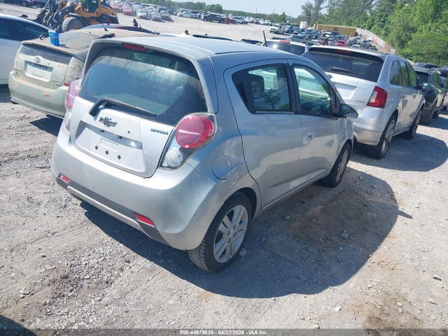 Chevrolet Spark 1lt Auto