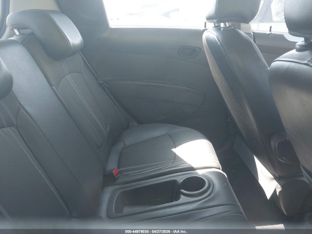 Chevrolet Spark 1lt Auto