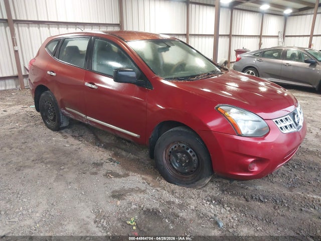 Salvage Nissan Rogue Image