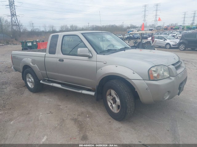 Salvage Nissan Frontier Image