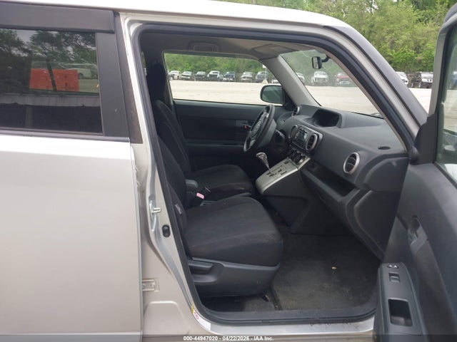 Scion xB
