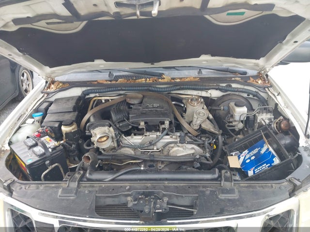 Nissan Pathfinder S