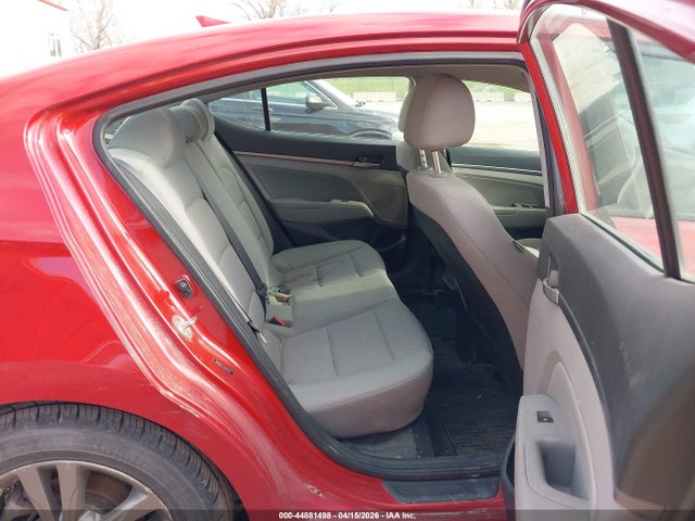 Hyundai ELANTRA Sel