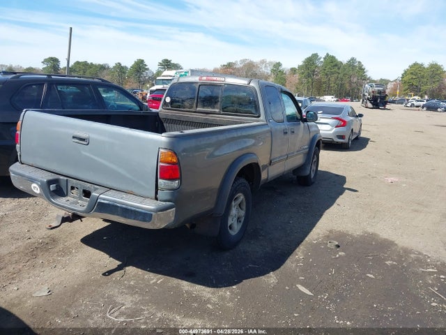 Toyota Tundra Sr5 V8