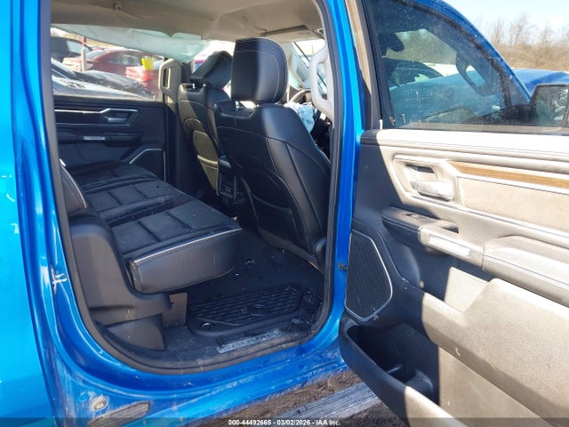 Ram 1500 Laramie  4x4 5'7 Box