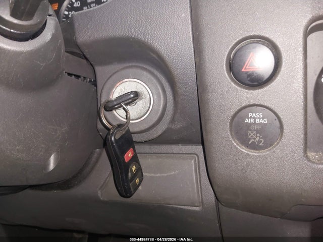 Nissan Frontier Se