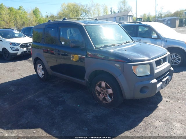 Salvage Honda Element Image