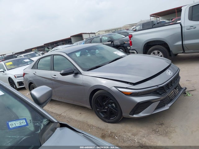 Hyundai ELANTRA Sel Sport