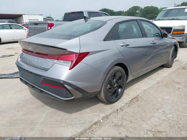 Hyundai ELANTRA Sel Sport