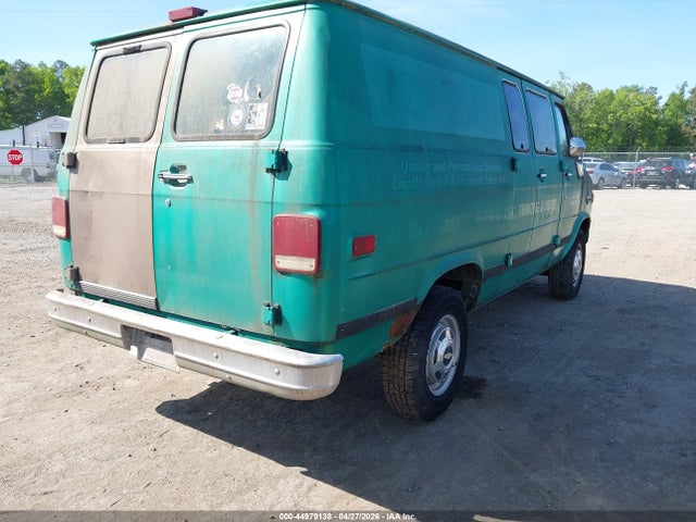 Chevrolet G30