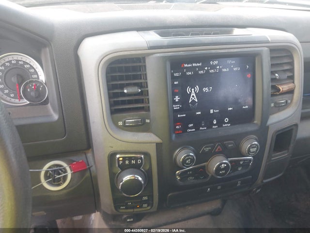 Ram 1500 Tradesman  4x4 5'7 Box