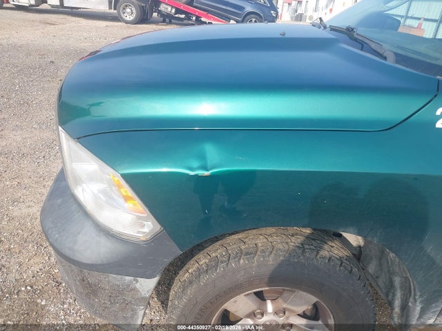 Ram 1500 Tradesman  4x4 5'7 Box