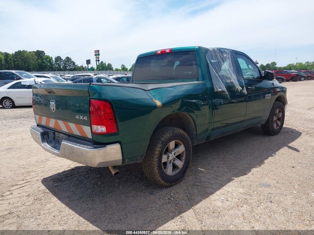 Ram 1500 Tradesman  4x4 5'7 Box