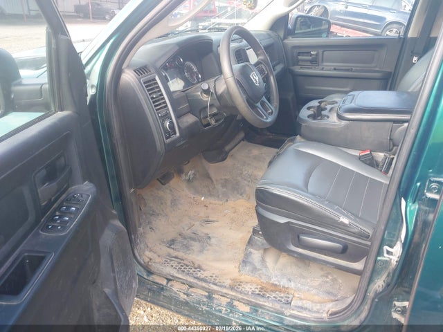 Ram 1500 Tradesman  4x4 5'7 Box