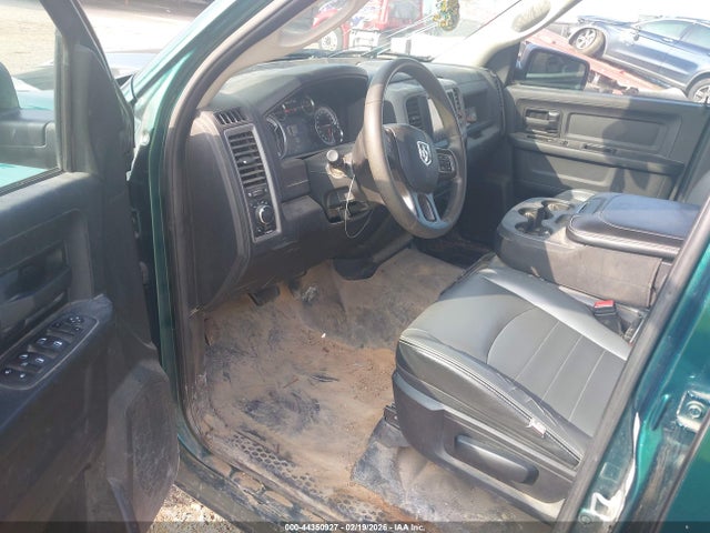 Ram 1500 Tradesman  4x4 5'7 Box
