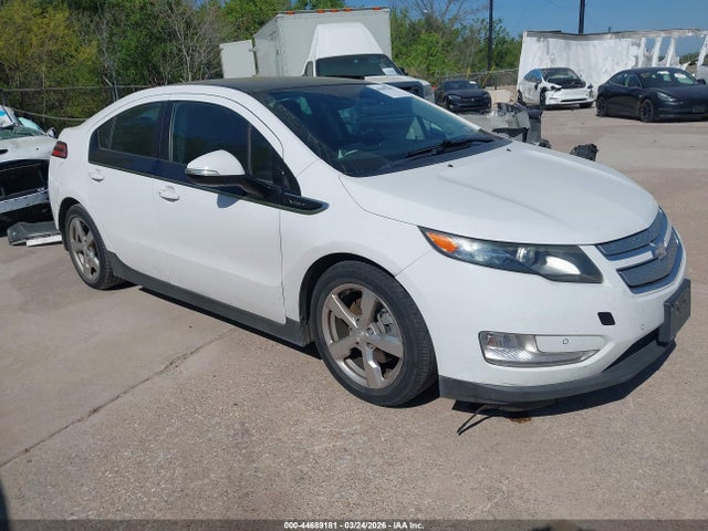 Salvage Chevrolet Volt Image