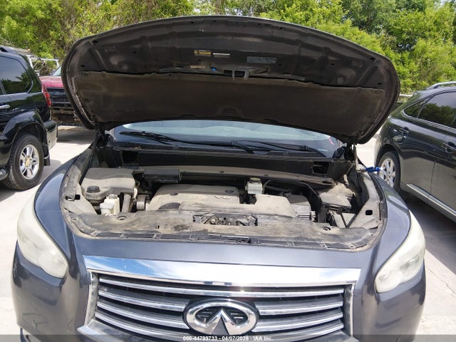 INFINITI JX35