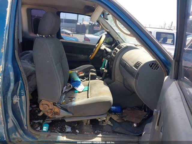 Nissan Frontier Xe-v6