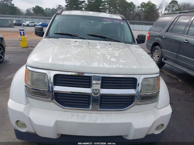 Dodge Nitro Se