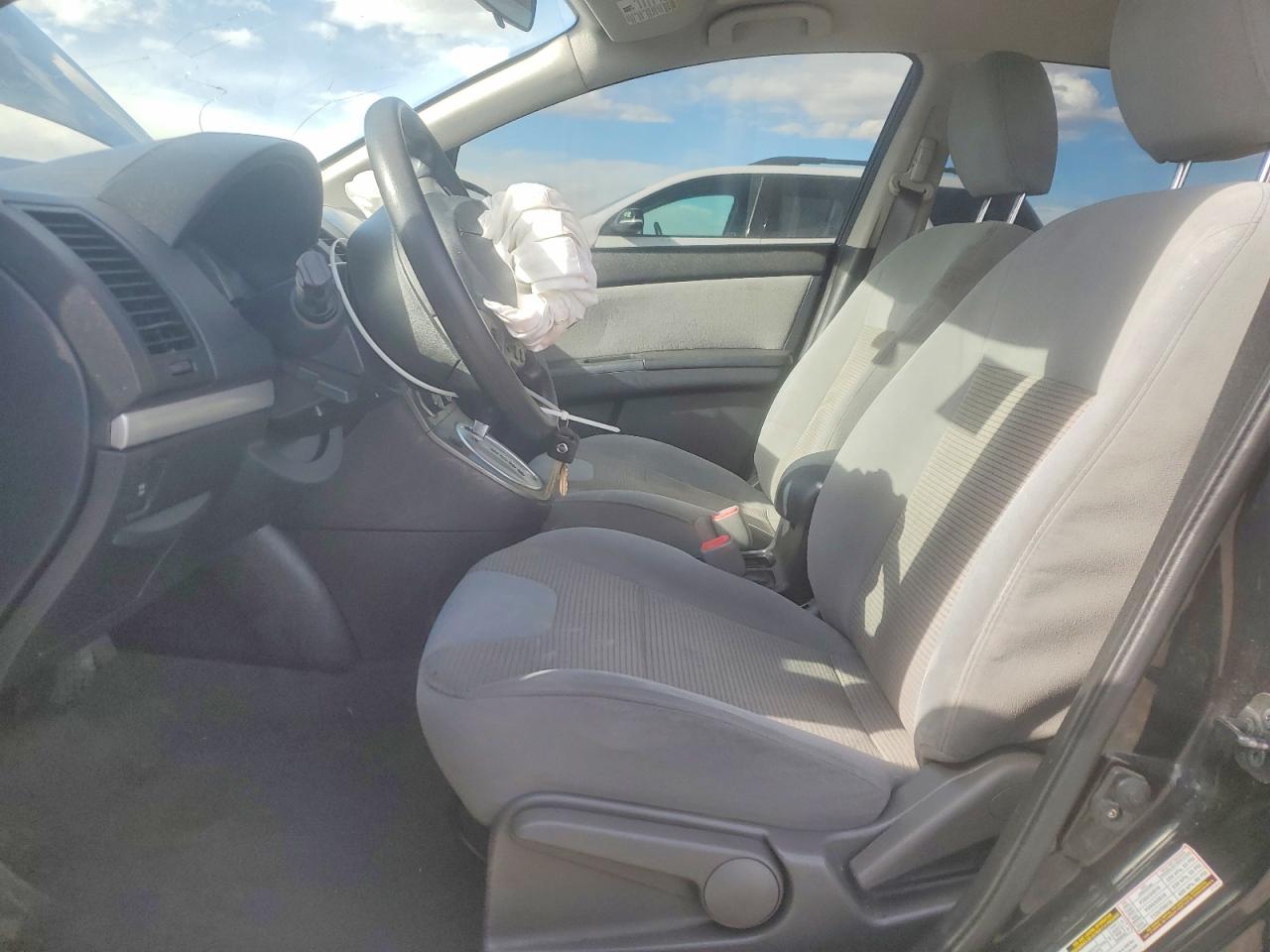 Nissan Sentra 2.0