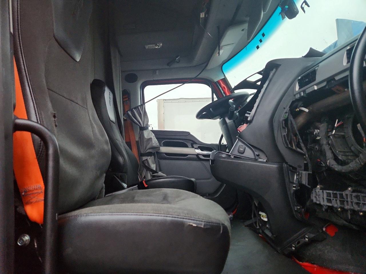 Kenworth Construction