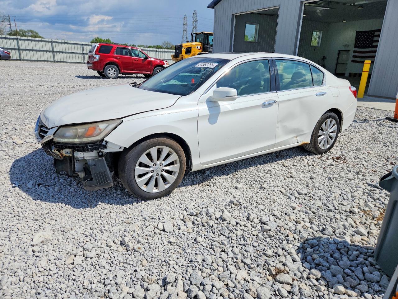 Salvage Honda Accord Image