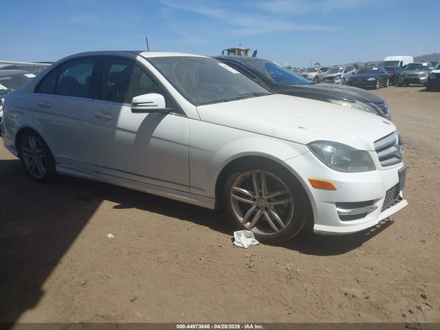 Salvage Mercedes-Benz C-Class Image