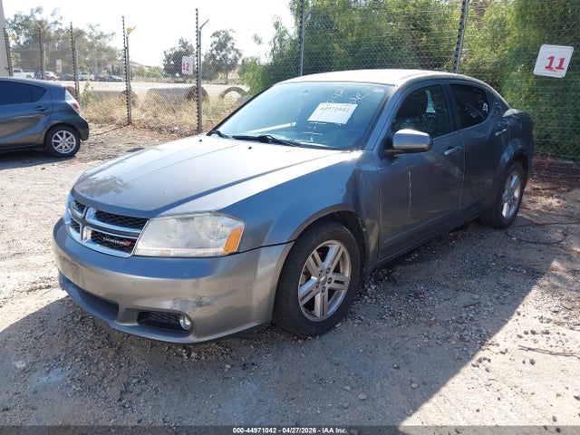 Dodge Avenger Sxt