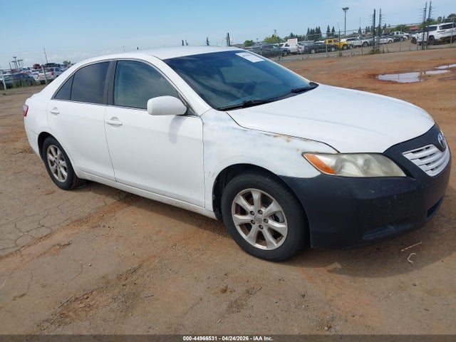 Salvage Toyota Camry Image