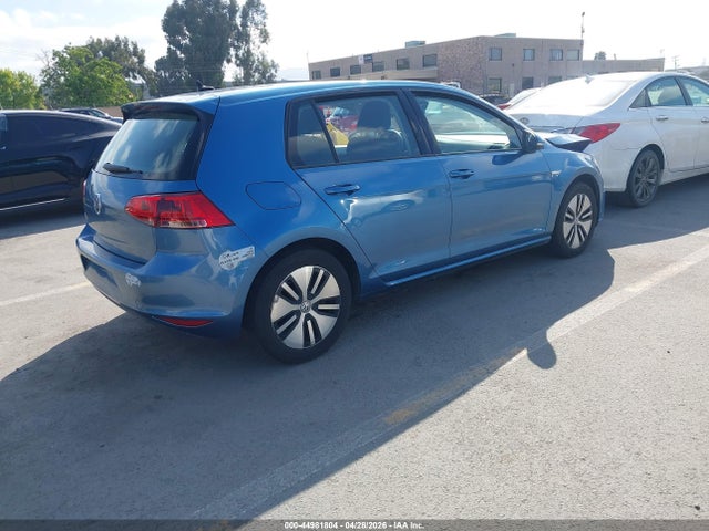 Volkswagen e-Golf Se