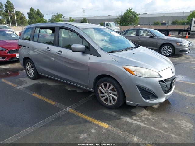 Salvage Mazda Mazda5 Image