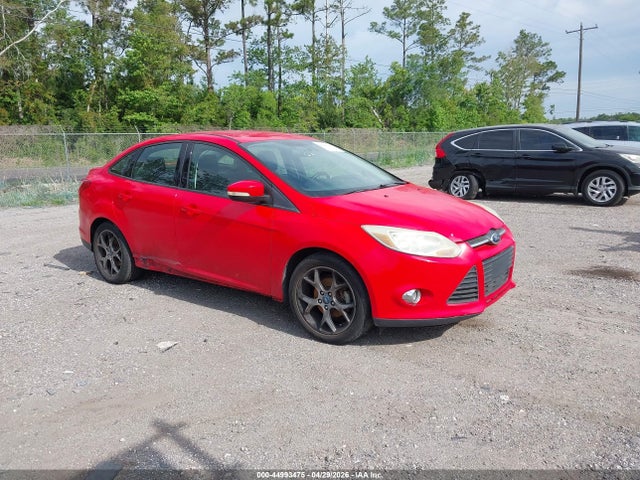 Salvage Ford Focus Image