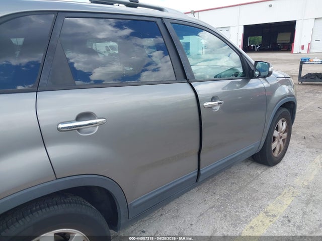 Kia Sorento Lx V6
