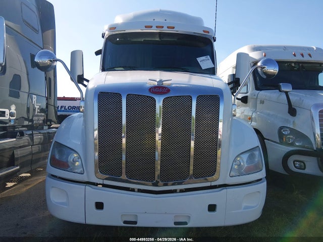 Peterbilt 579