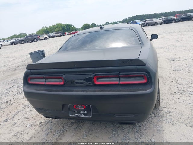 Dodge Challenger Srt Hellcat