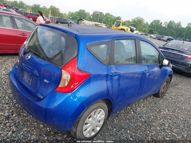 Nissan Versa