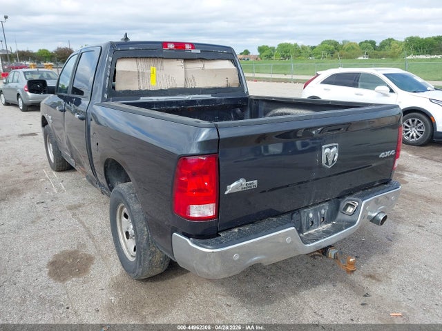 Ram 1500 Big Horn  4x4 5'7 Box