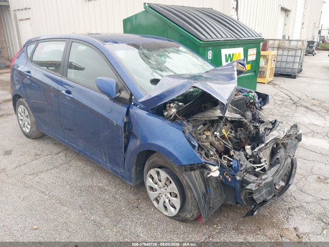 Salvage Hyundai ACCENT Image