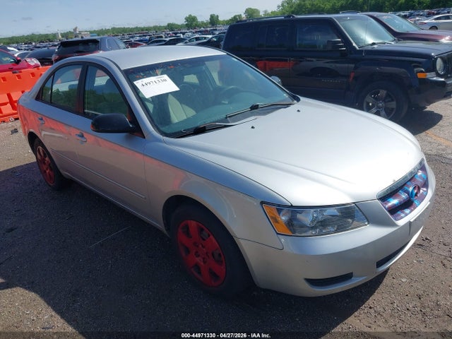 Salvage Hyundai SONATA Image