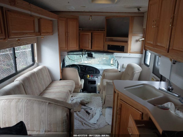 Ford E-450