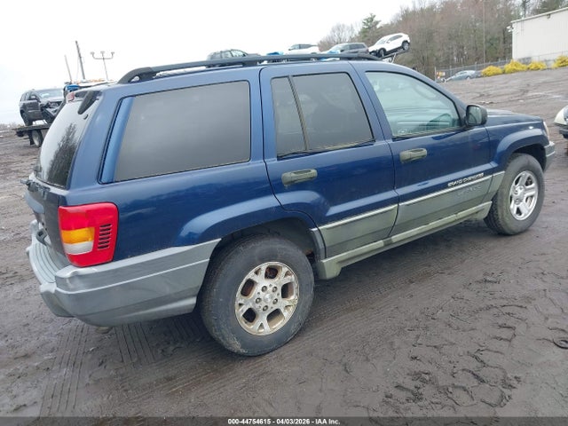 Jeep Grand Cherokee Laredo