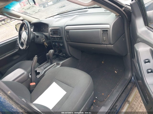 Jeep Grand Cherokee Laredo