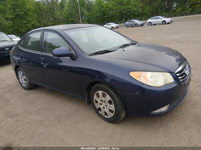 Salvage Hyundai ELANTRA Image