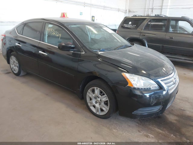 Salvage Nissan Sentra Image